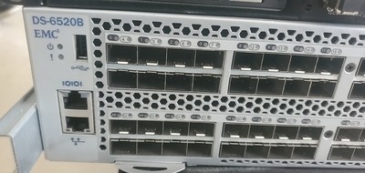 Brocado da compatibilidade eletrónica DS-6520B 16gb 96 portos ativos do interruptor 48 portuários do SAN
