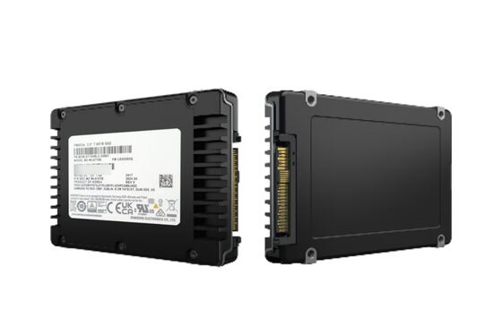 SSD empresarial Samsung PM9A3 7,68 TB PCIe 4.0 NVMe com fator de forma U.2 de 6900 MB/s