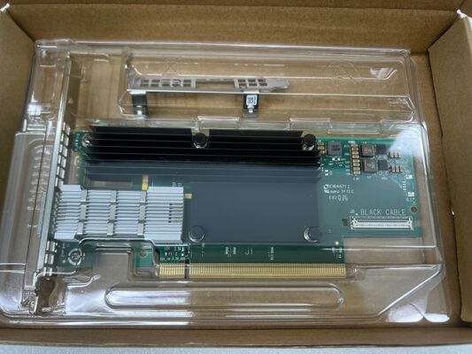 NVIDIA MCX653105A-HDAT ConnectX-6 VPI Adapter Card Single-port QSFP56 200GbE HDR InfiniBand PCIe4.0 x16 Network Adapter