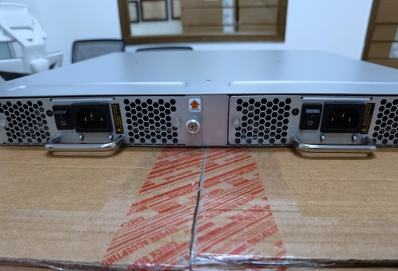 o brocado SAN de 24P 8GB SWL comuta portos de BR-6510-24-8G-R 24 X 8Gb SFP+ 48